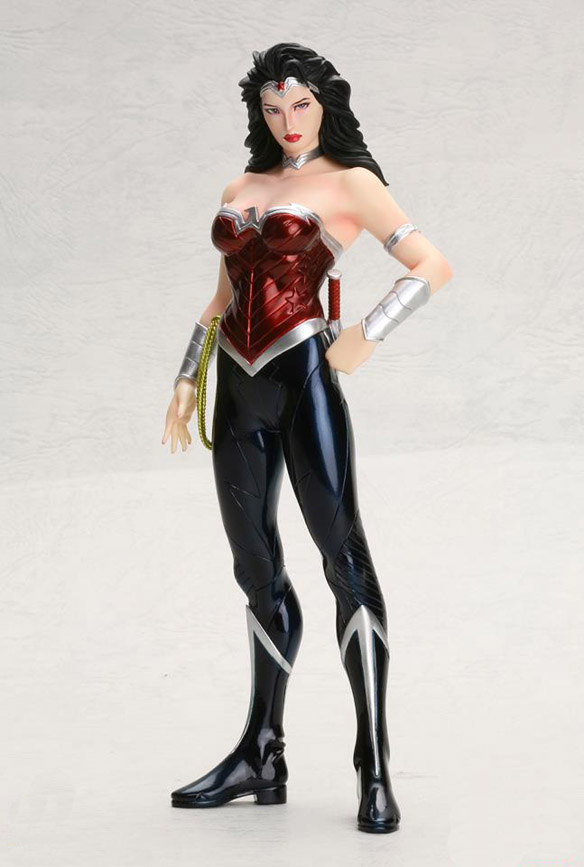 Wonder-Woman-New-52-ArtFX-Statue.jpg