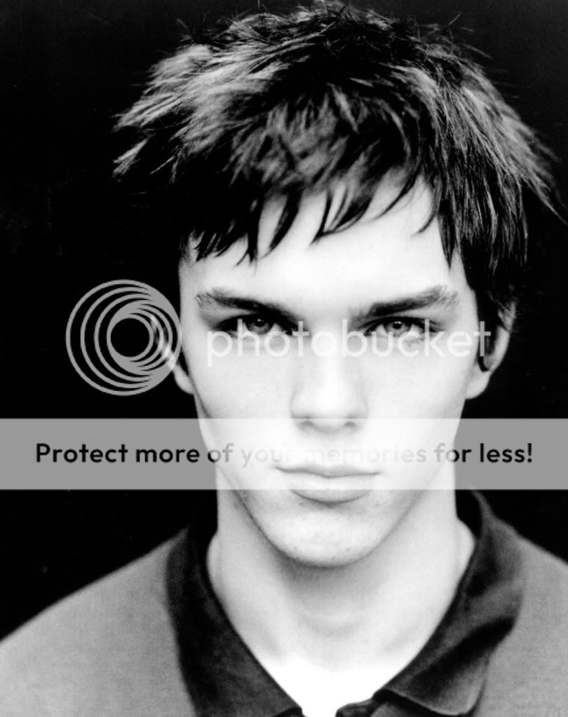 Nicholas_Hoult.jpg