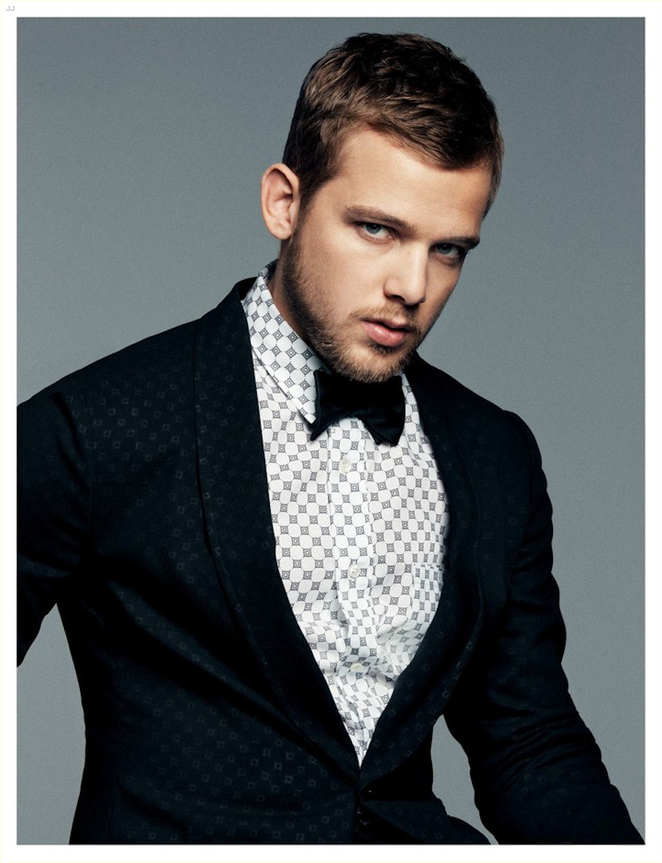 Max_Thieriot_04_002.jpg