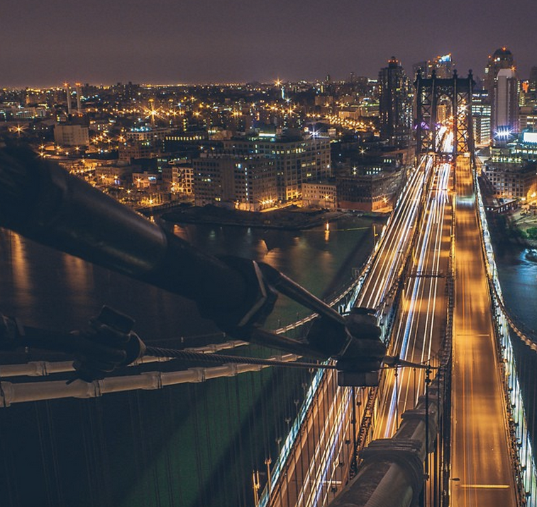he-explains-that-the-best-time-to-climb-bridges-is-in-the-very-early-morning-right-after-they-shut-the-lights-off-chen-writes-of-deas.jpg